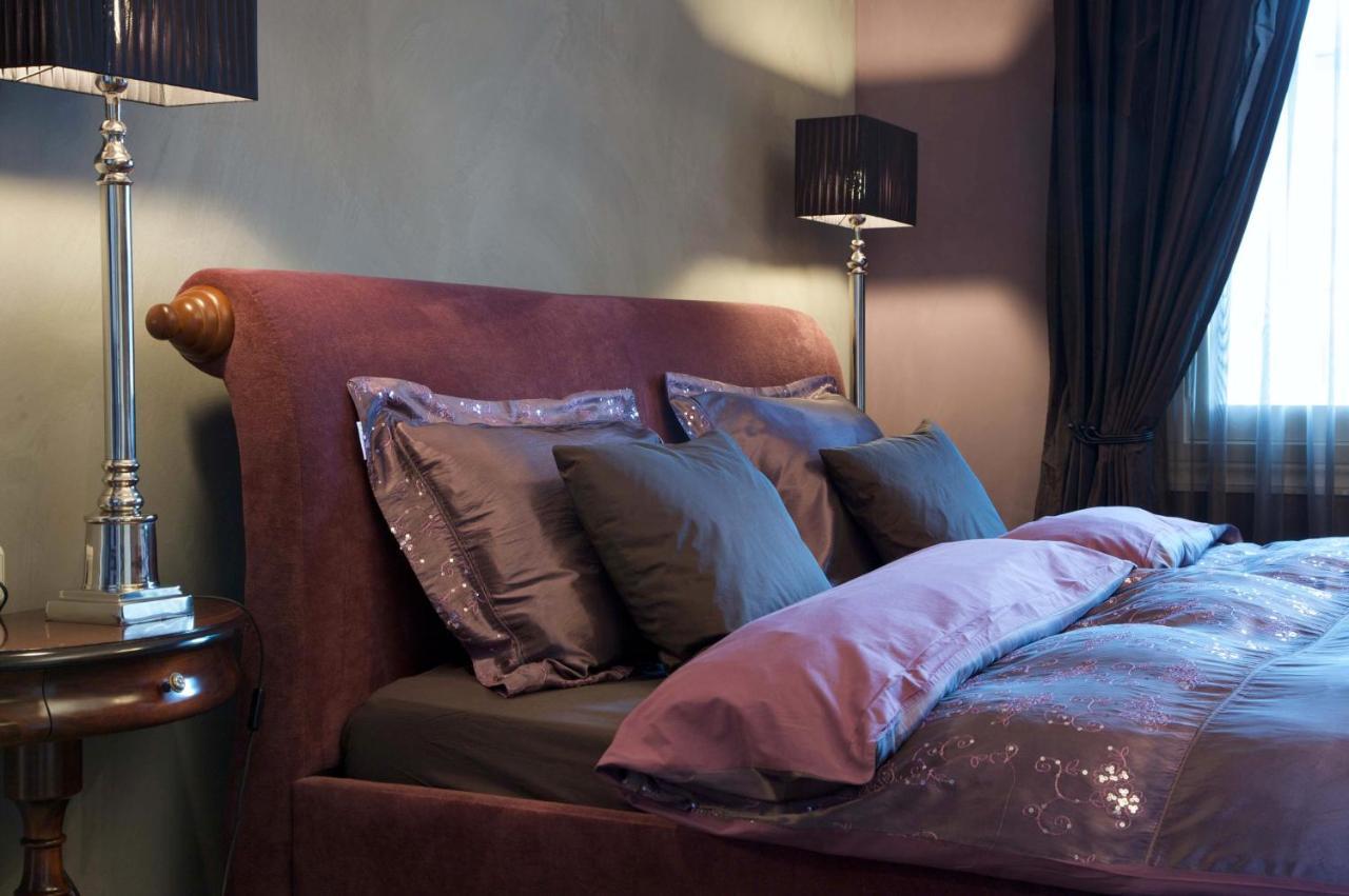 Hotel Bewaring